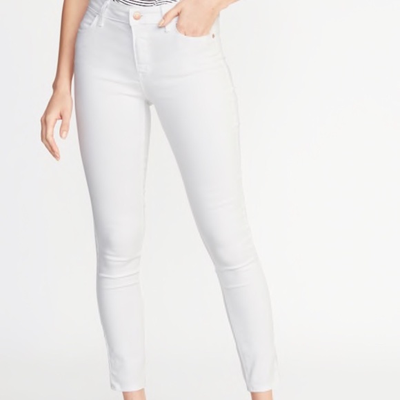 Old Navy Denim - NWT Old Navy Super Skinny White Ankle Jeans Sz 12